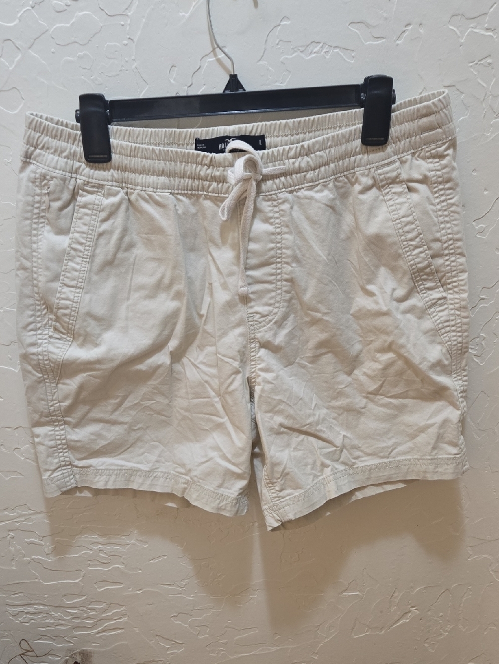 Hollister Cream Elastic Waist Drawstring Shorts
